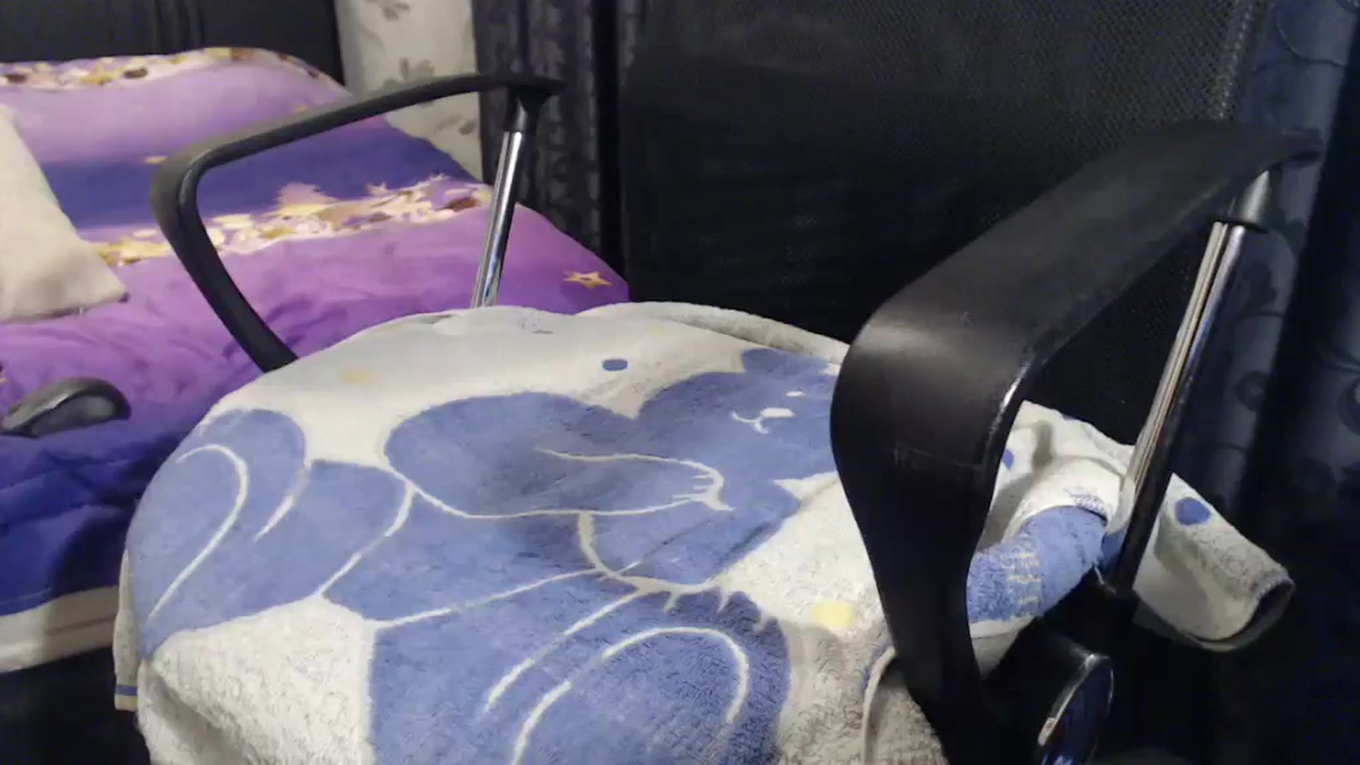 Gallery image thumbnail from Maya19fun's myfreecams stream on, 04/04/2026, 15:16 image 7 of 20