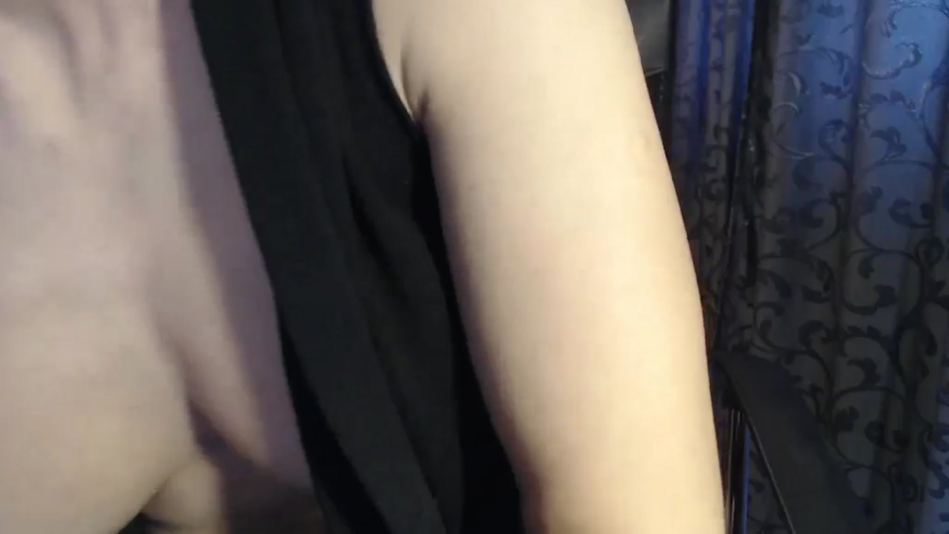 Gallery image thumbnail from Maya19fun's myfreecams stream on, 04/16/2026, 07:22 image 13 of 20