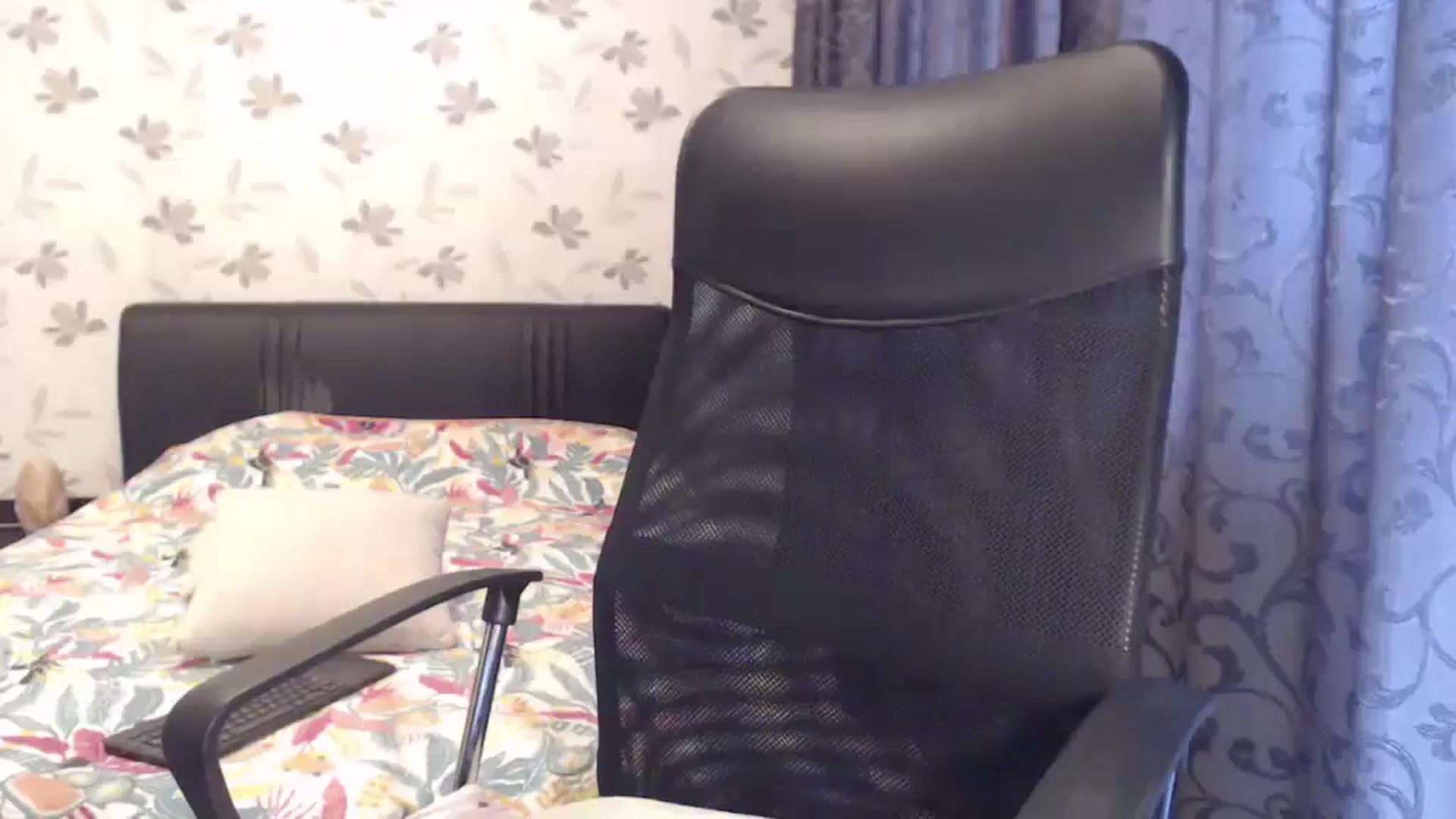 Gallery image thumbnail from Maya19fun's myfreecams stream on, 04/24/2026, 07:12 image 8 of 20