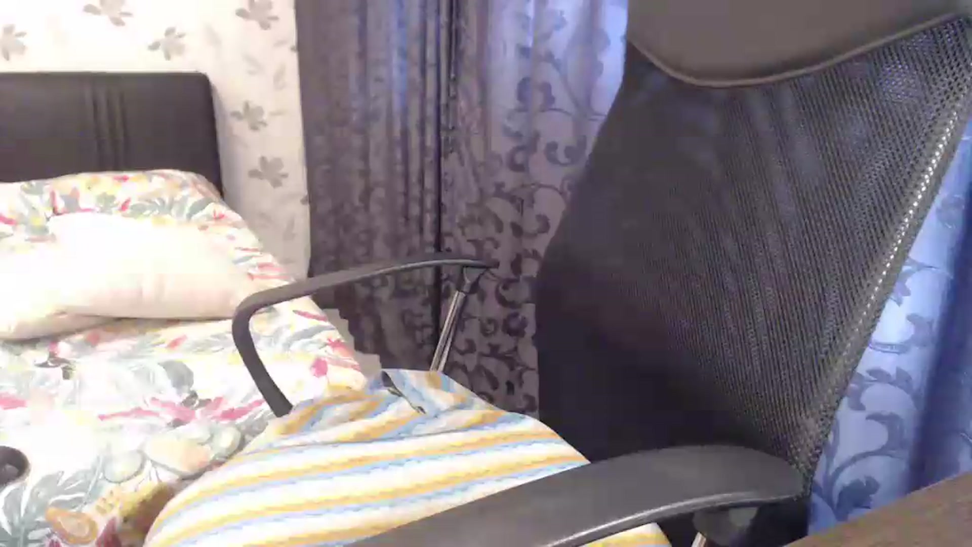 Gallery image thumbnail from Maya19fun's myfreecams stream on, 05/13/2026, 06:26 image 11 of 20