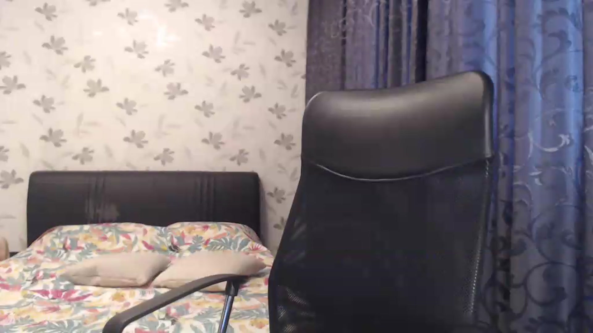 Gallery image thumbnail from Maya19fun's myfreecams stream on, 05/20/2026, 12:19 image 8 of 20