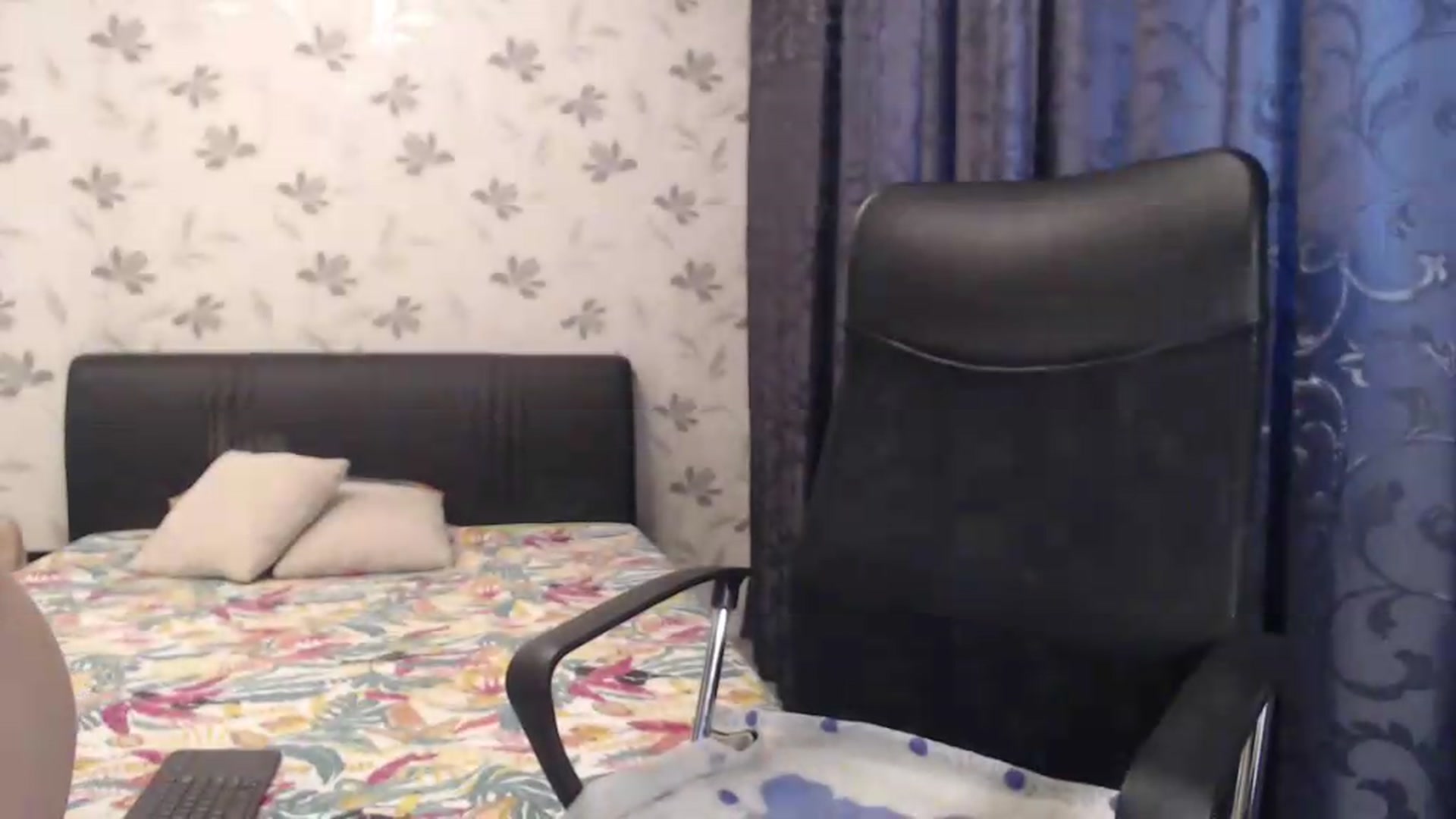 Gallery image thumbnail from Maya19fun's myfreecams stream on, 05/26/2026, 08:20 image 14 of 20