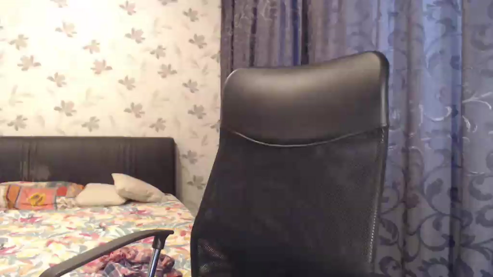 Gallery image thumbnail from Maya19fun's myfreecams stream on, 06/07/2026, 07:32 image 10 of 20