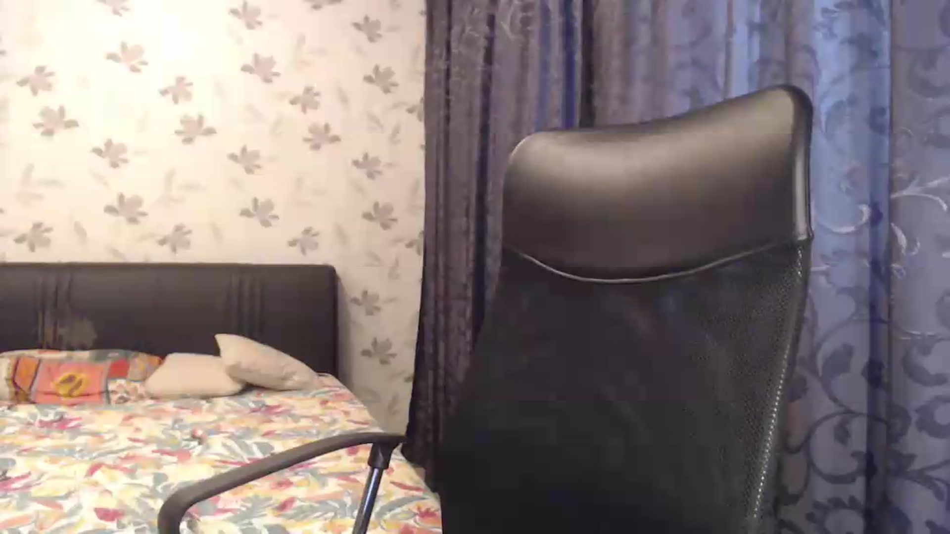 Gallery image thumbnail from Maya19fun's myfreecams stream on, 06/07/2026, 07:32 image 19 of 20