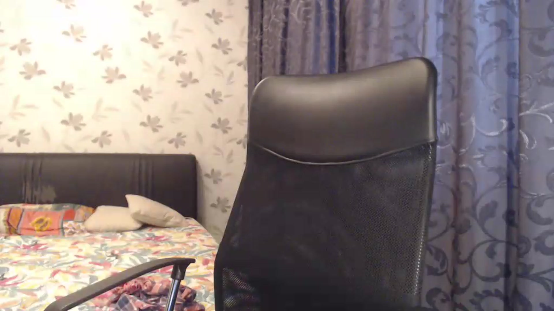 Gallery image thumbnail from Maya19fun's myfreecams stream on, 06/07/2026, 07:32 image 9 of 20