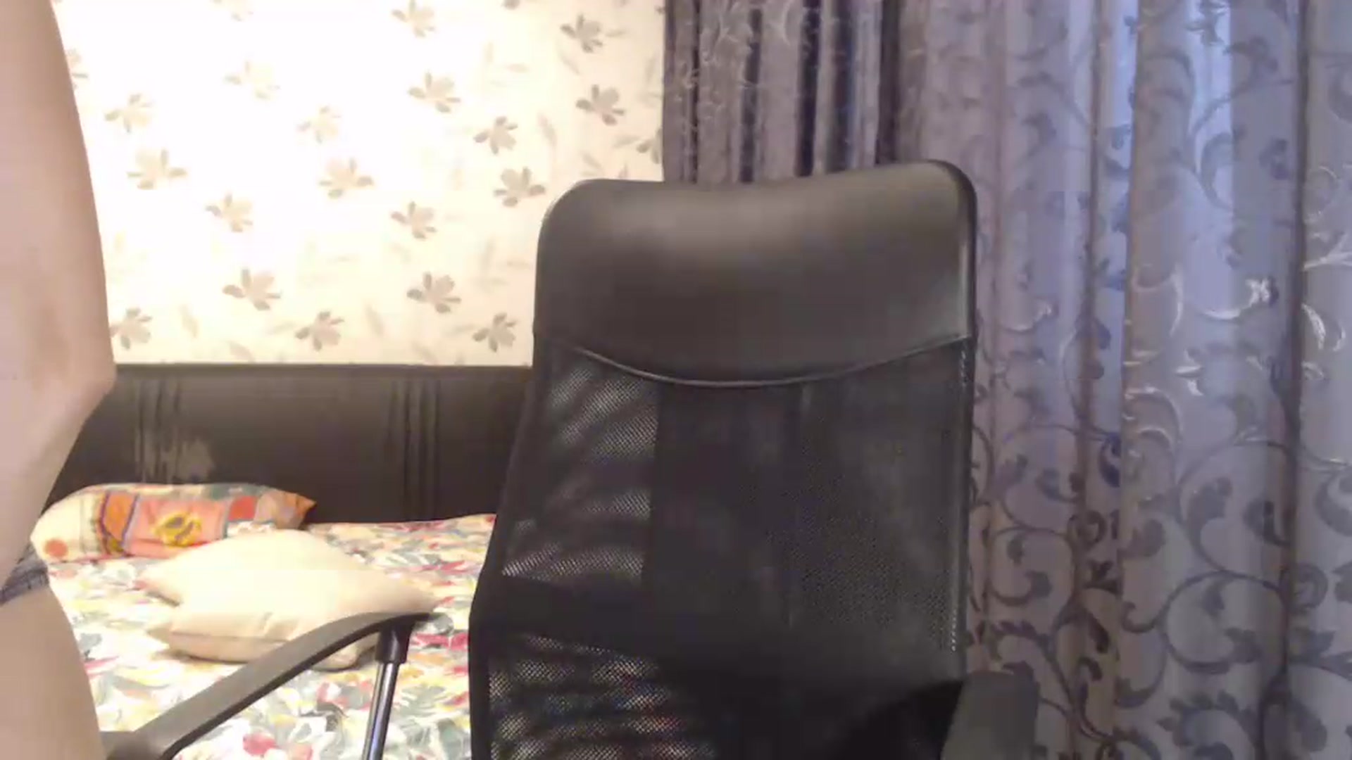 Gallery image thumbnail from Maya19fun's myfreecams stream on, 06/09/2026, 12:57 image 15 of 20