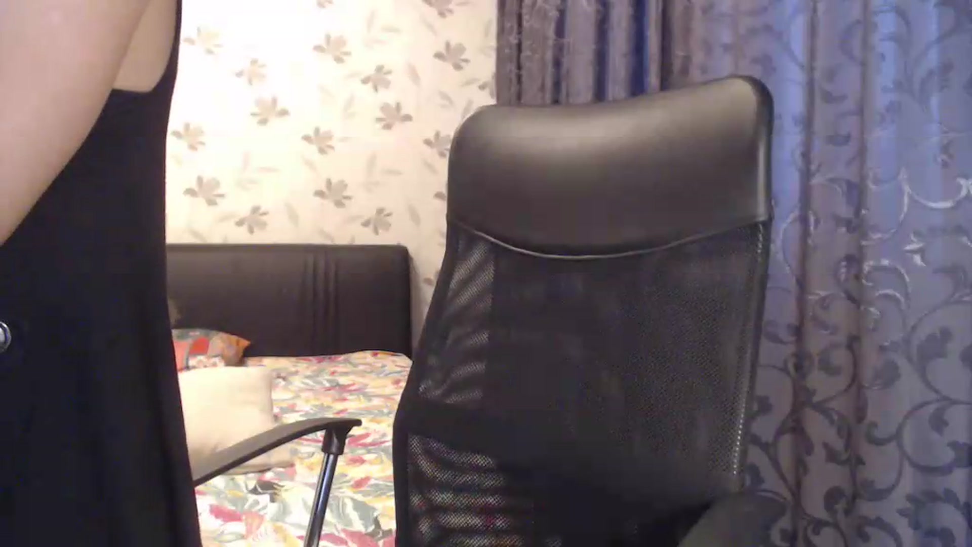 Gallery image thumbnail from Maya19fun's myfreecams stream on, 06/19/2026, 07:30 image 17 of 20