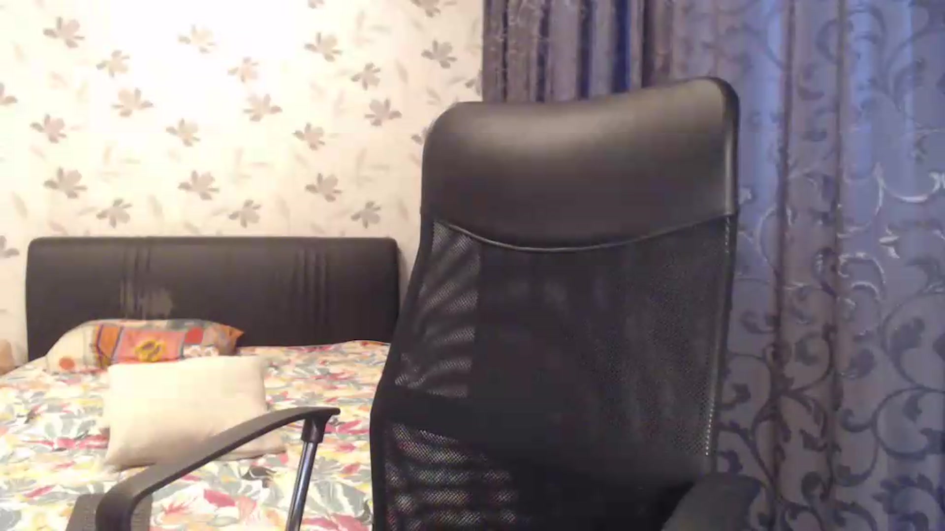 Gallery image thumbnail from Maya19fun's myfreecams stream on, 06/19/2026, 07:30 image 18 of 20