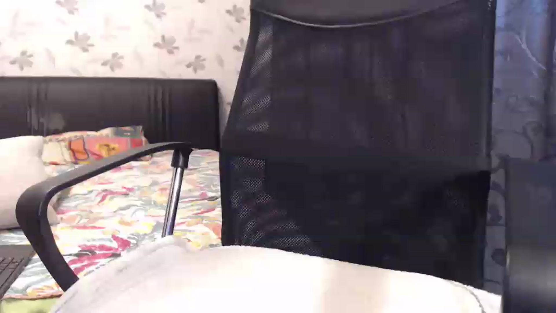 Gallery image thumbnail from Maya19fun's myfreecams stream on, 06/25/2026, 07:54 image 5 of 20