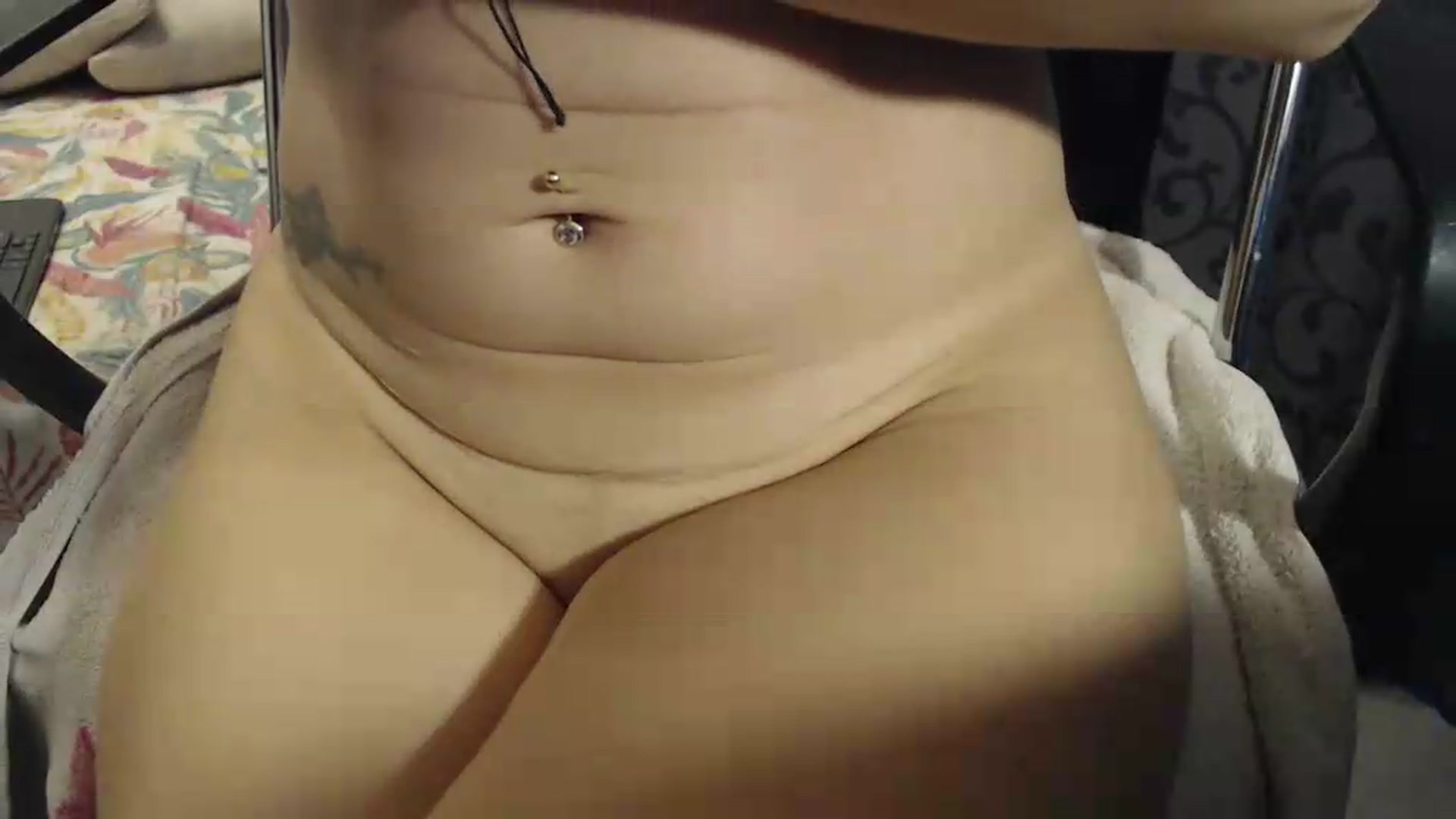 Gallery image thumbnail from Maya19fun's myfreecams stream on, 08/18/2026, 08:33 image 19 of 20