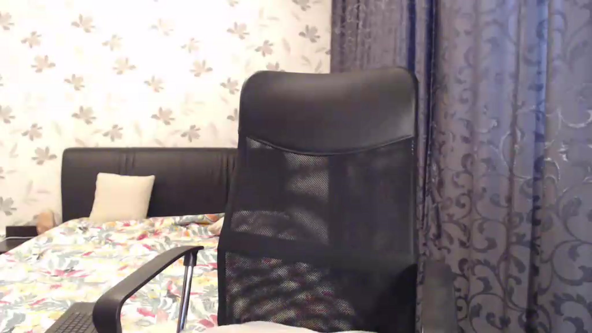 Gallery image thumbnail from Maya19fun's myfreecams stream on, 08/29/2026, 12:46 image 18 of 20