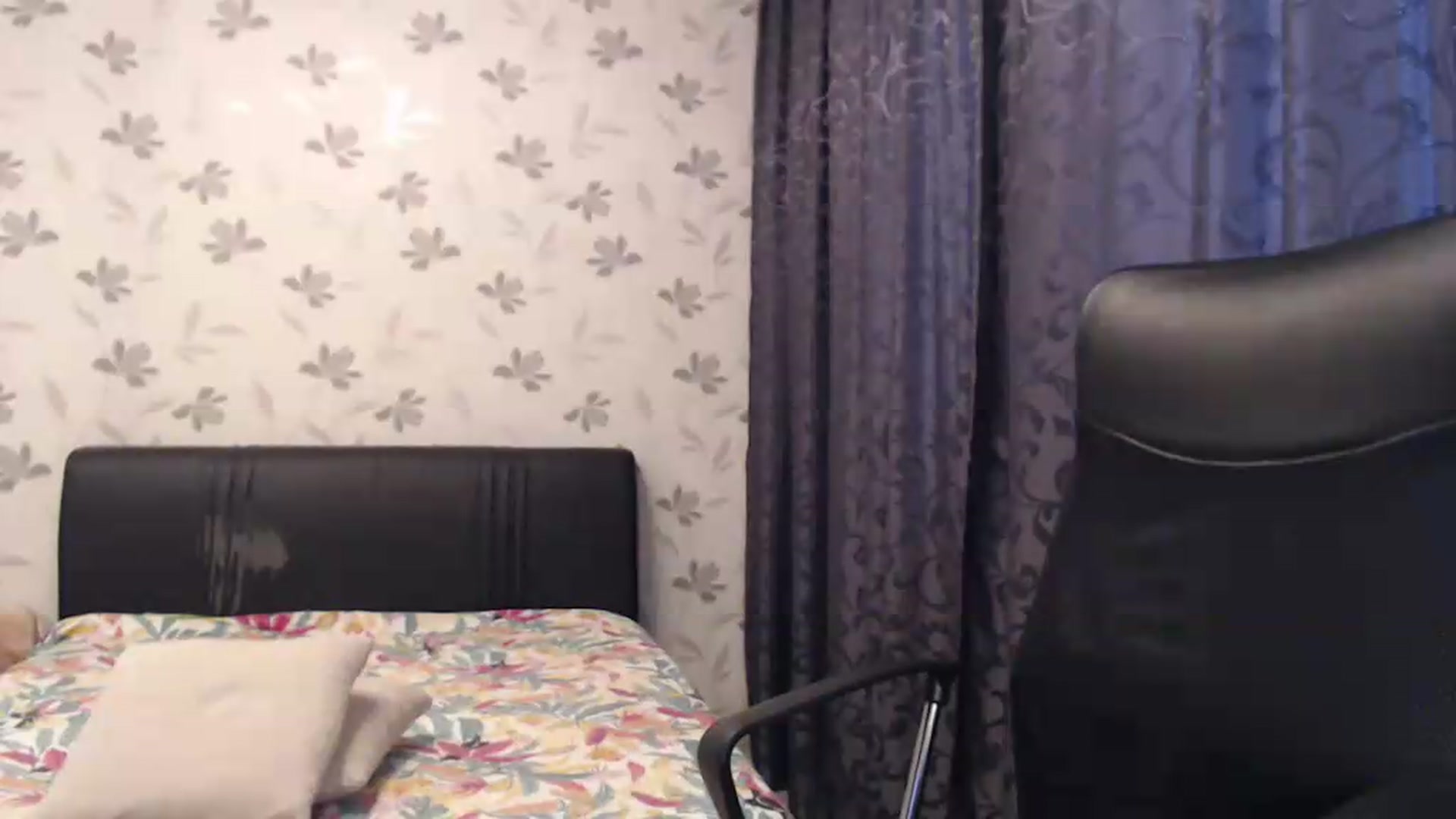 Gallery image thumbnail from Maya19fun's myfreecams stream on, 09/07/2026, 08:00 image 18 of 20