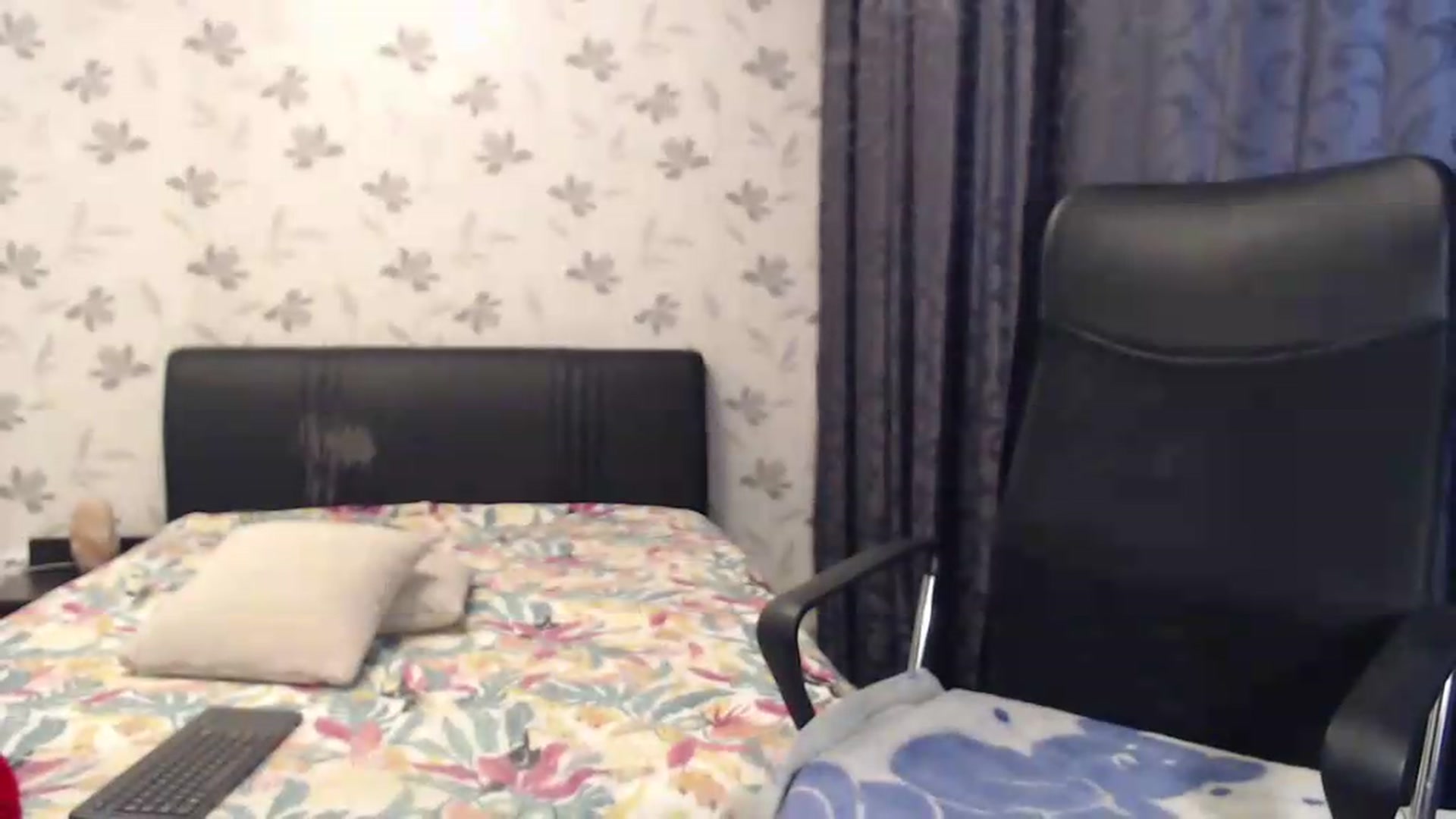 Gallery image thumbnail from Maya19fun's myfreecams stream on, 09/09/2026, 05:58 image 7 of 20