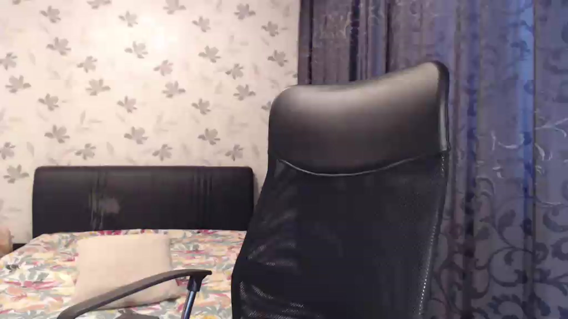 Gallery image thumbnail from Maya19fun's myfreecams stream on, 09/12/2026, 07:09 image 13 of 20