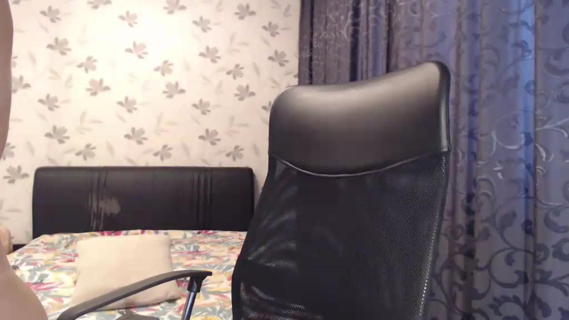 Gallery image thumbnail from Maya19fun's myfreecams stream on, 09/12/2026, 07:09 image 11 of 20