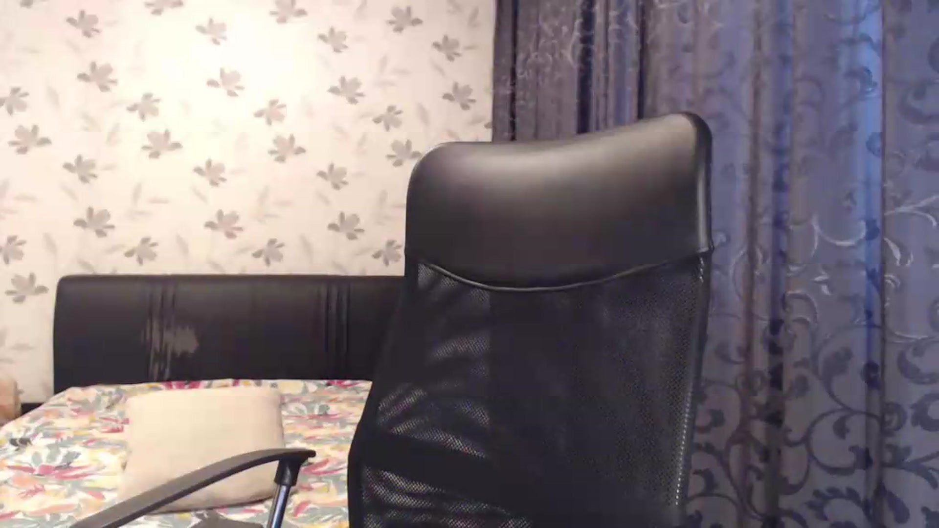 Gallery image thumbnail from Maya19fun's myfreecams stream on, 09/12/2026, 07:09 image 9 of 20