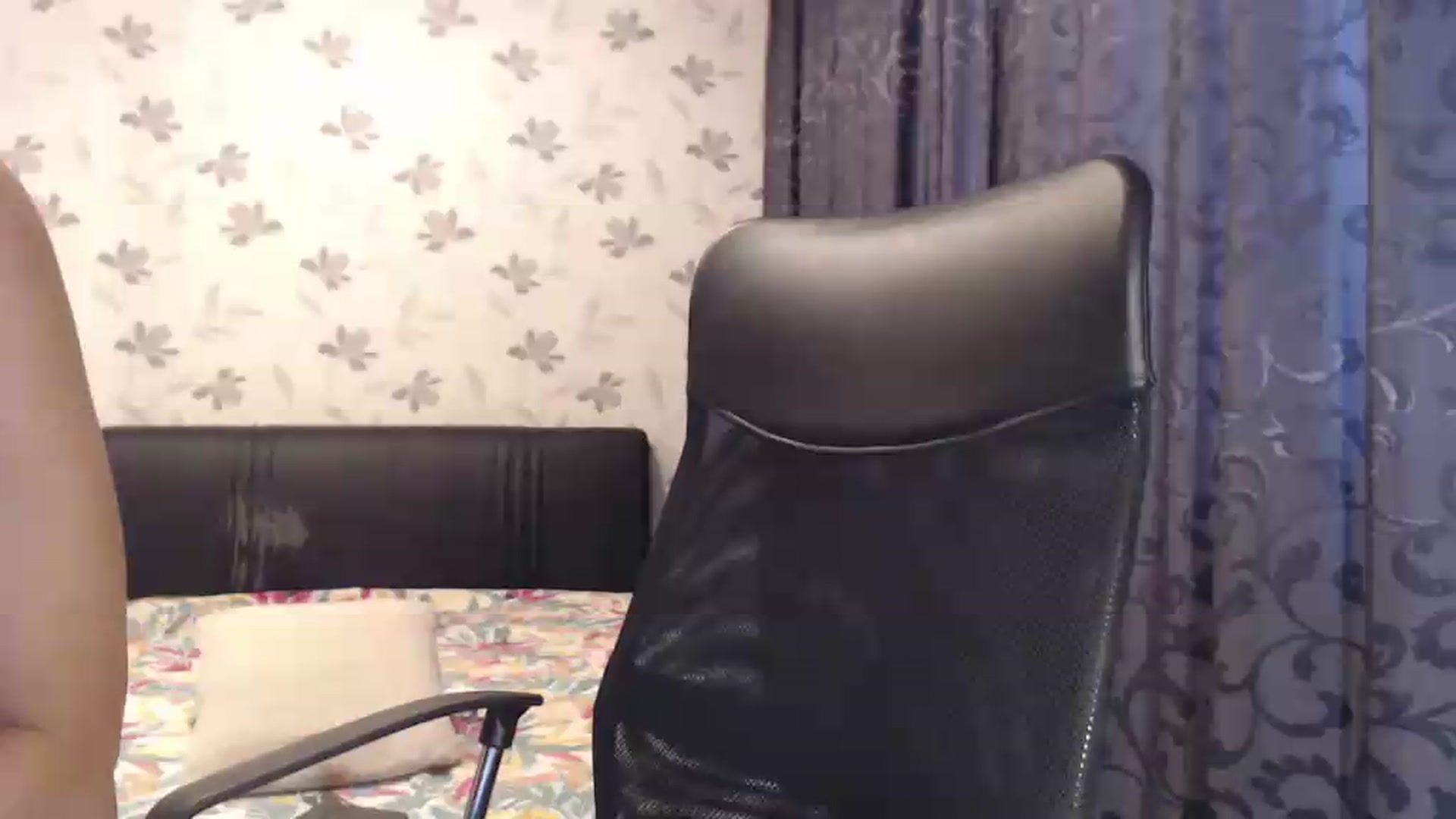 Gallery image thumbnail from Maya19fun's myfreecams stream on, 09/12/2026, 07:09 image 12 of 20