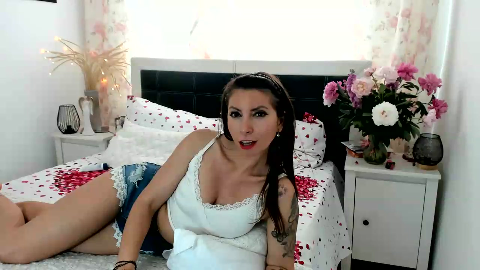 Gallery image thumbnail from MayaAngelx's myfreecams stream on, 05/24/2026, 13:14 image 4 of 20