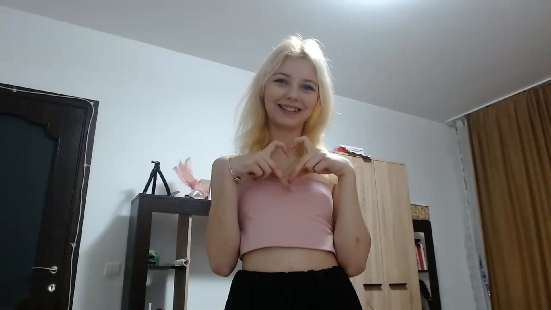 Gallery image thumbnail from MayaBash's myfreecams stream on, 01/25/2023, 14:20 image 3 of 20