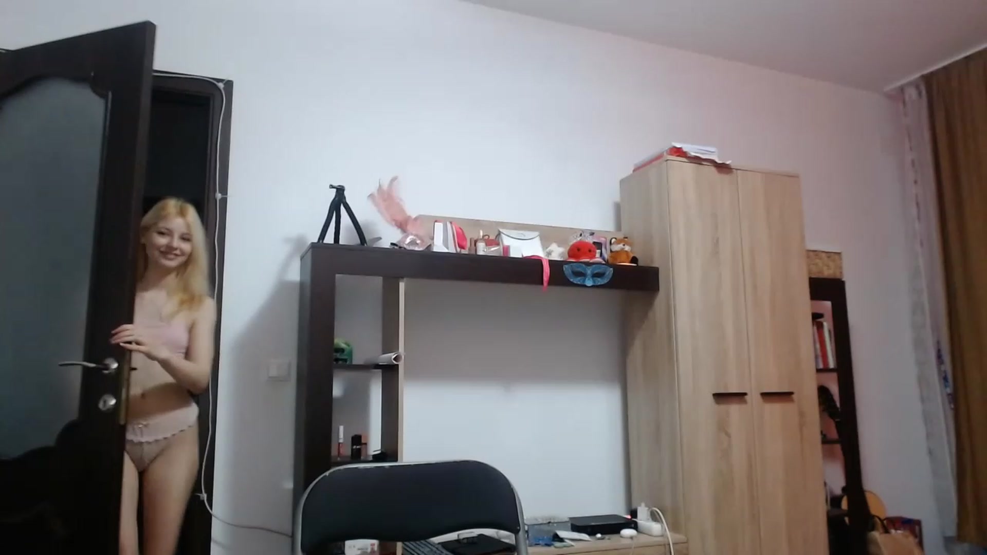 Gallery image thumbnail from MayaBash's myfreecams stream on, 01/25/2023, 16:48 image 17 of 20