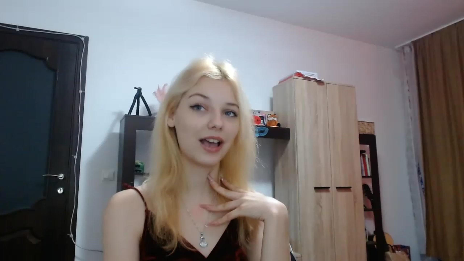 Gallery image thumbnail from MayaBash's myfreecams stream on, 01/25/2023, 18:16 image 7 of 20