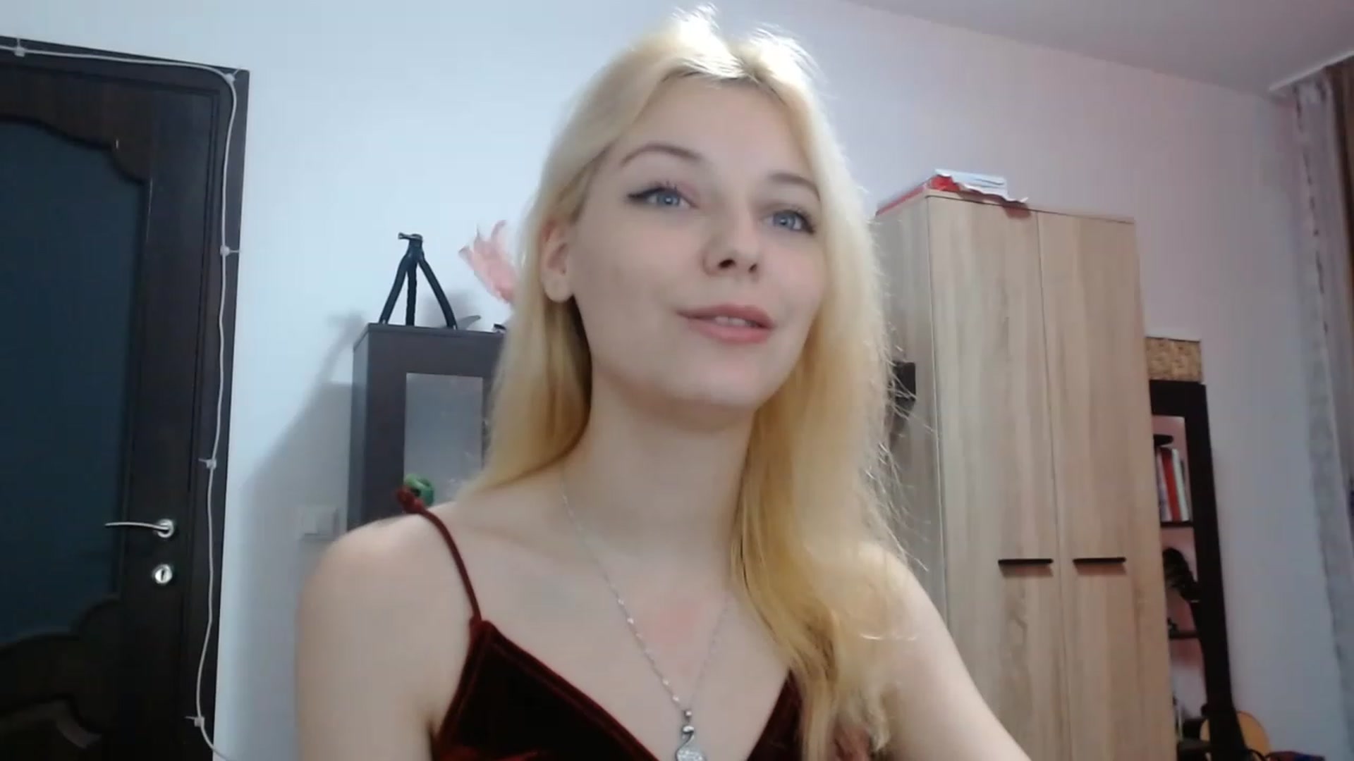 Gallery image thumbnail from MayaBash's myfreecams stream on, 01/25/2023, 18:16 image 8 of 20