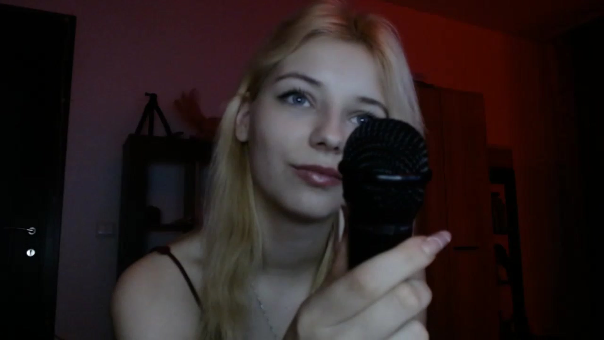 Gallery image thumbnail from MayaBash's myfreecams stream on, 01/25/2023, 19:01 image 12 of 20