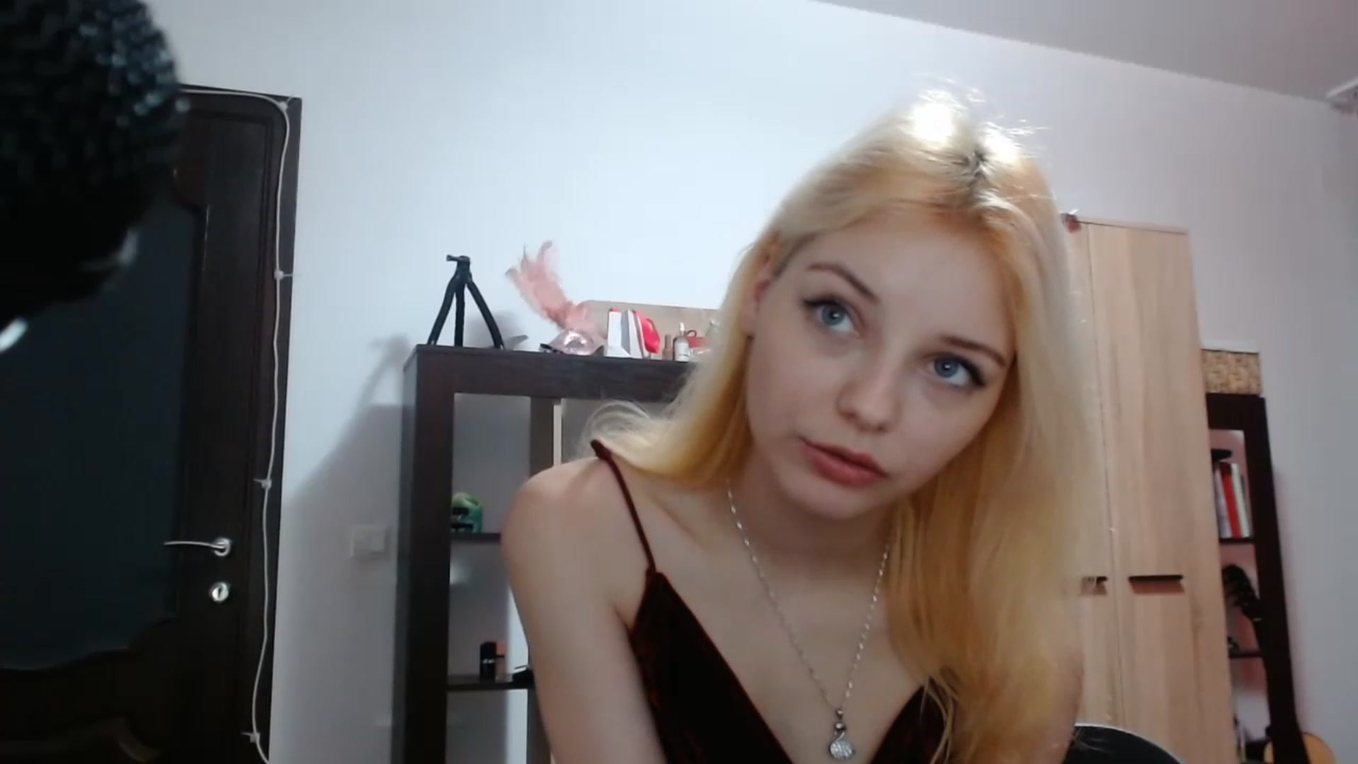 Gallery image thumbnail from MayaBash's myfreecams stream on, 01/25/2023, 19:01 image 14 of 20