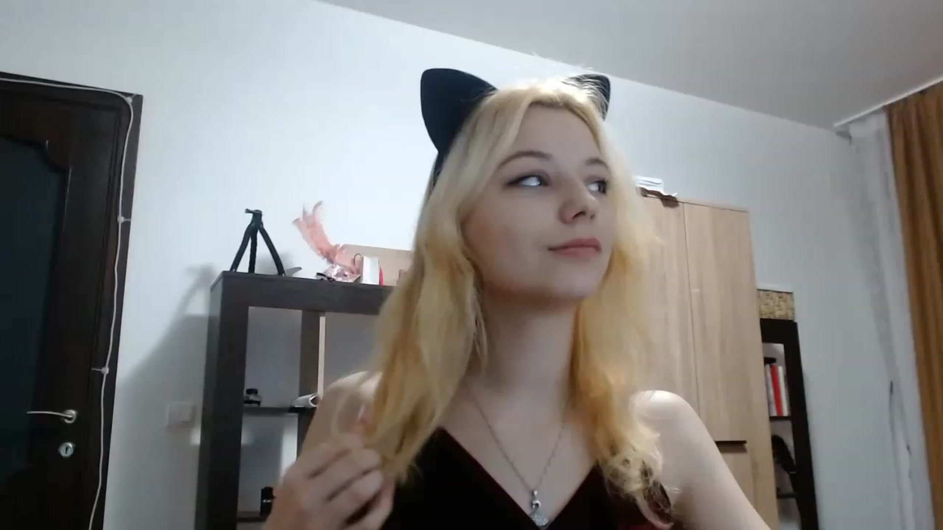 Gallery image thumbnail from MayaBash's myfreecams stream on, 01/26/2023, 17:06 image 6 of 20