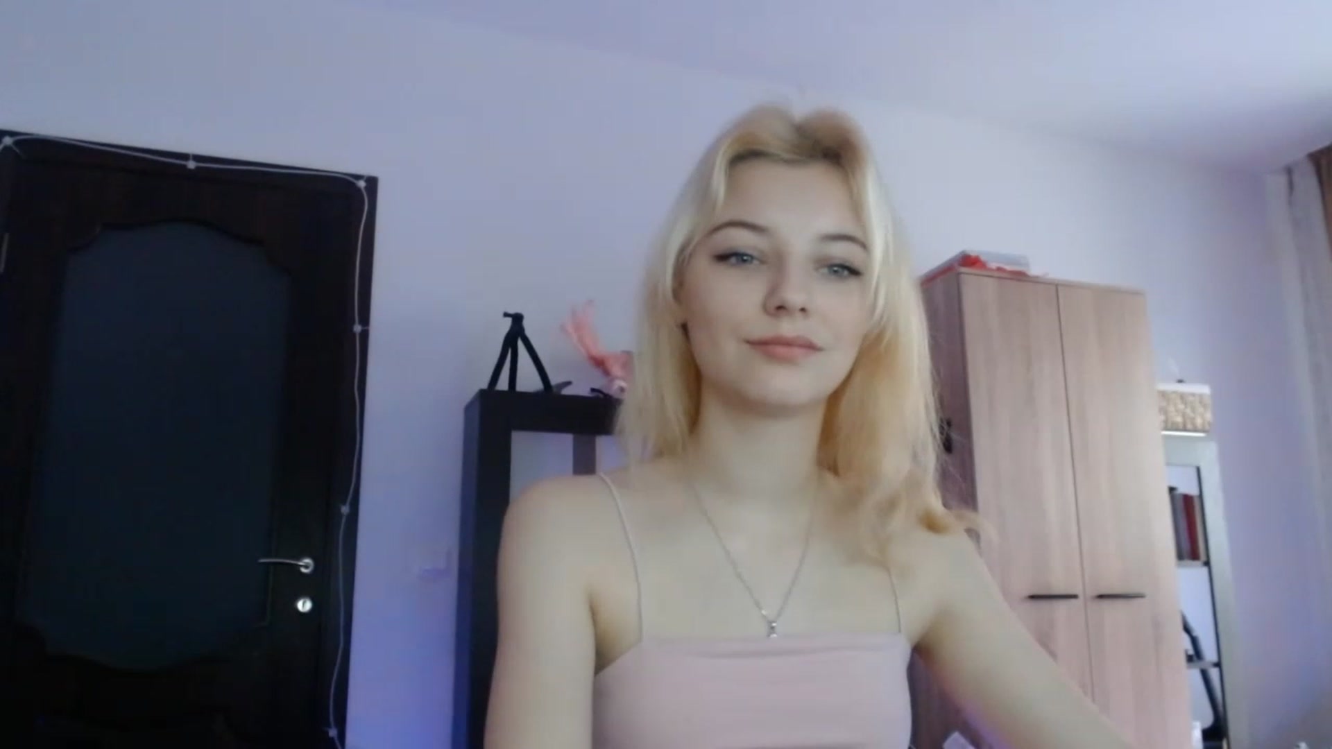 Gallery image thumbnail from MayaBash's myfreecams stream on, 02/02/2023, 13:26 image 19 of 20