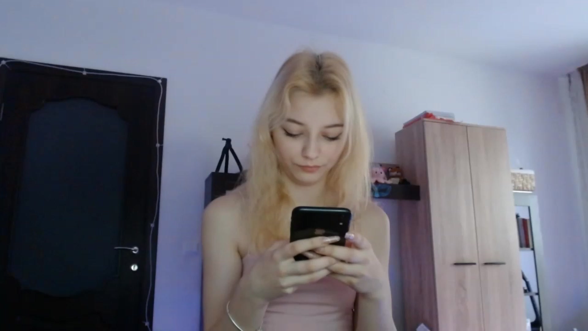 Gallery image thumbnail from MayaBash's myfreecams stream on, 02/02/2023, 13:26 image 2 of 20