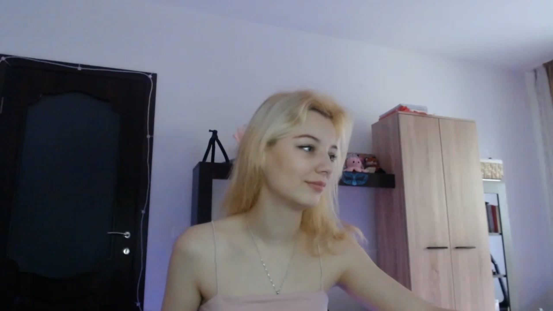 Gallery image thumbnail from MayaBash's myfreecams stream on, 02/02/2023, 13:26 image 9 of 20