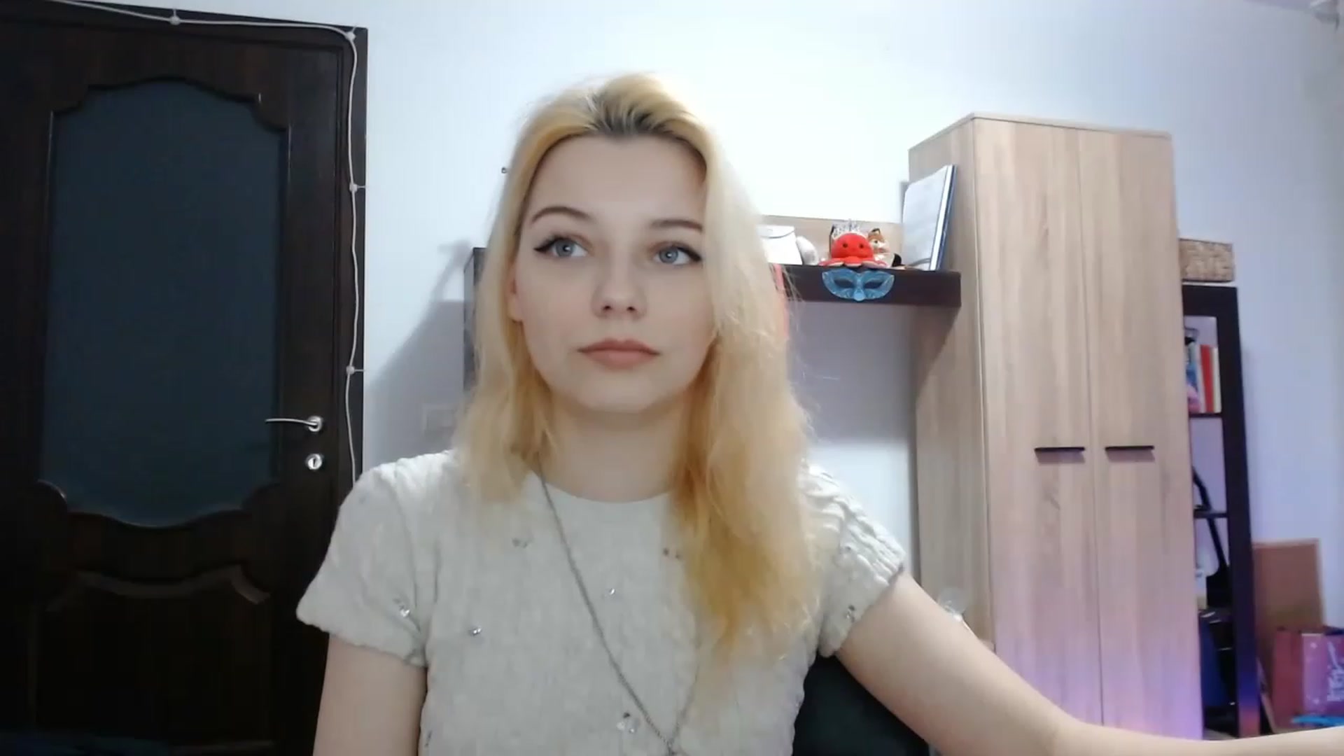Gallery image thumbnail from MayaBash's myfreecams stream on, 02/07/2023, 15:40 image 18 of 20