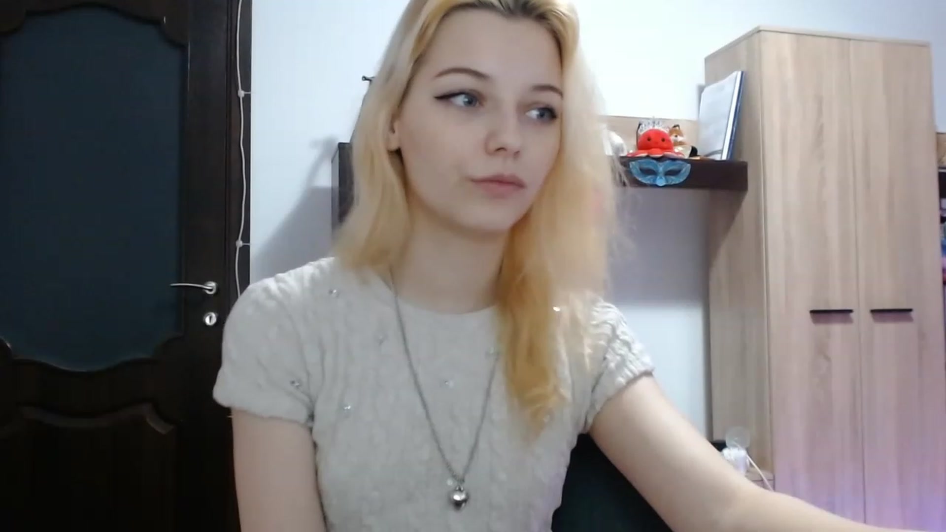 Gallery image thumbnail from MayaBash's myfreecams stream on, 02/07/2023, 20:14 image 18 of 20