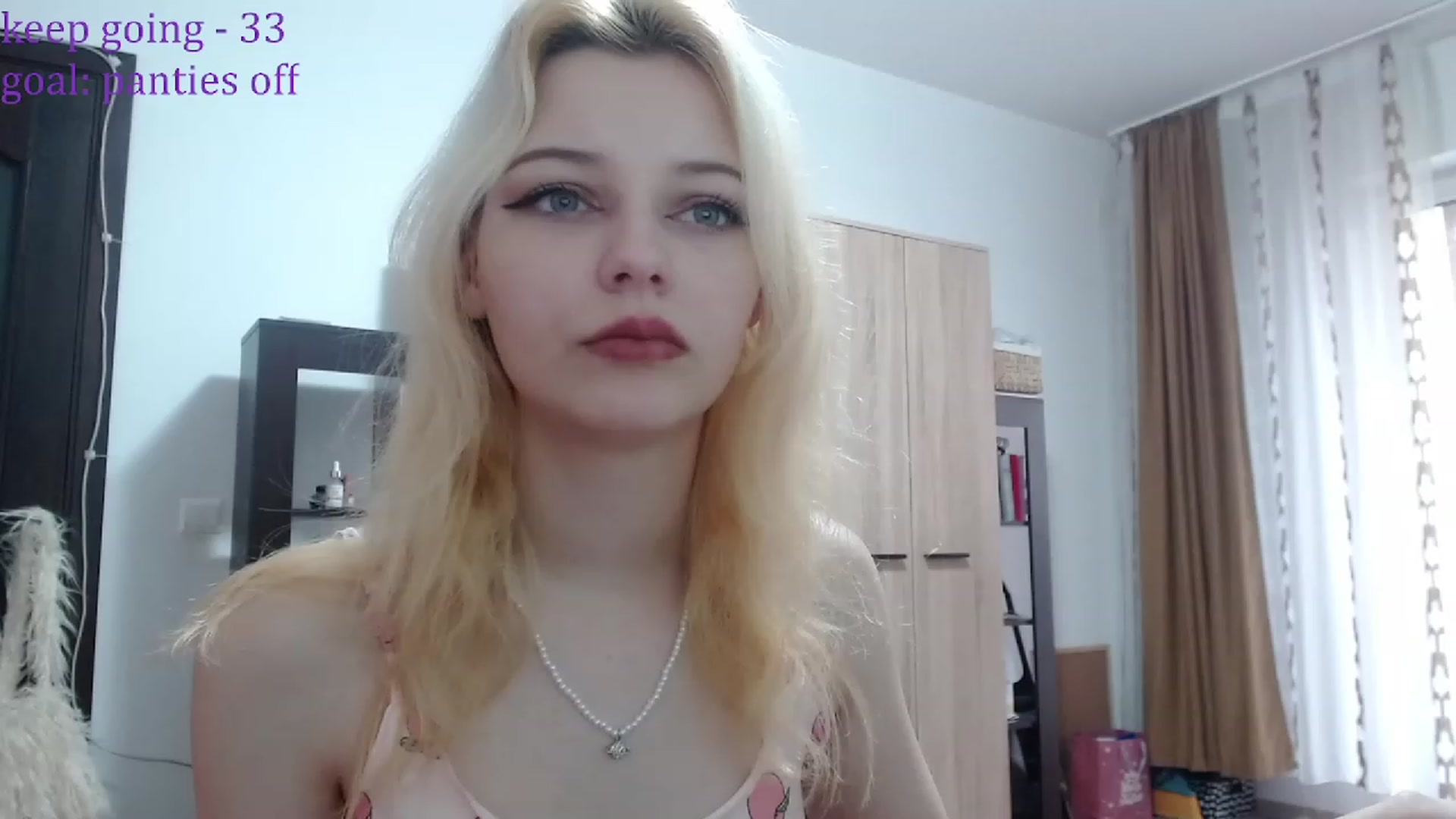 Gallery image thumbnail from MayaBash's myfreecams stream on, 02/14/2023, 14:20 image 15 of 20