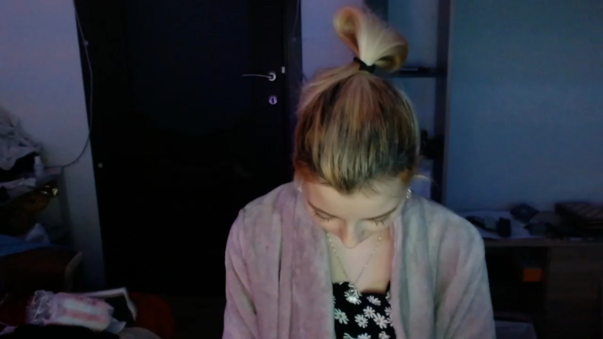 Gallery image thumbnail from MayaBash's myfreecams stream on, 03/04/2023, 17:18 image 1 of 20