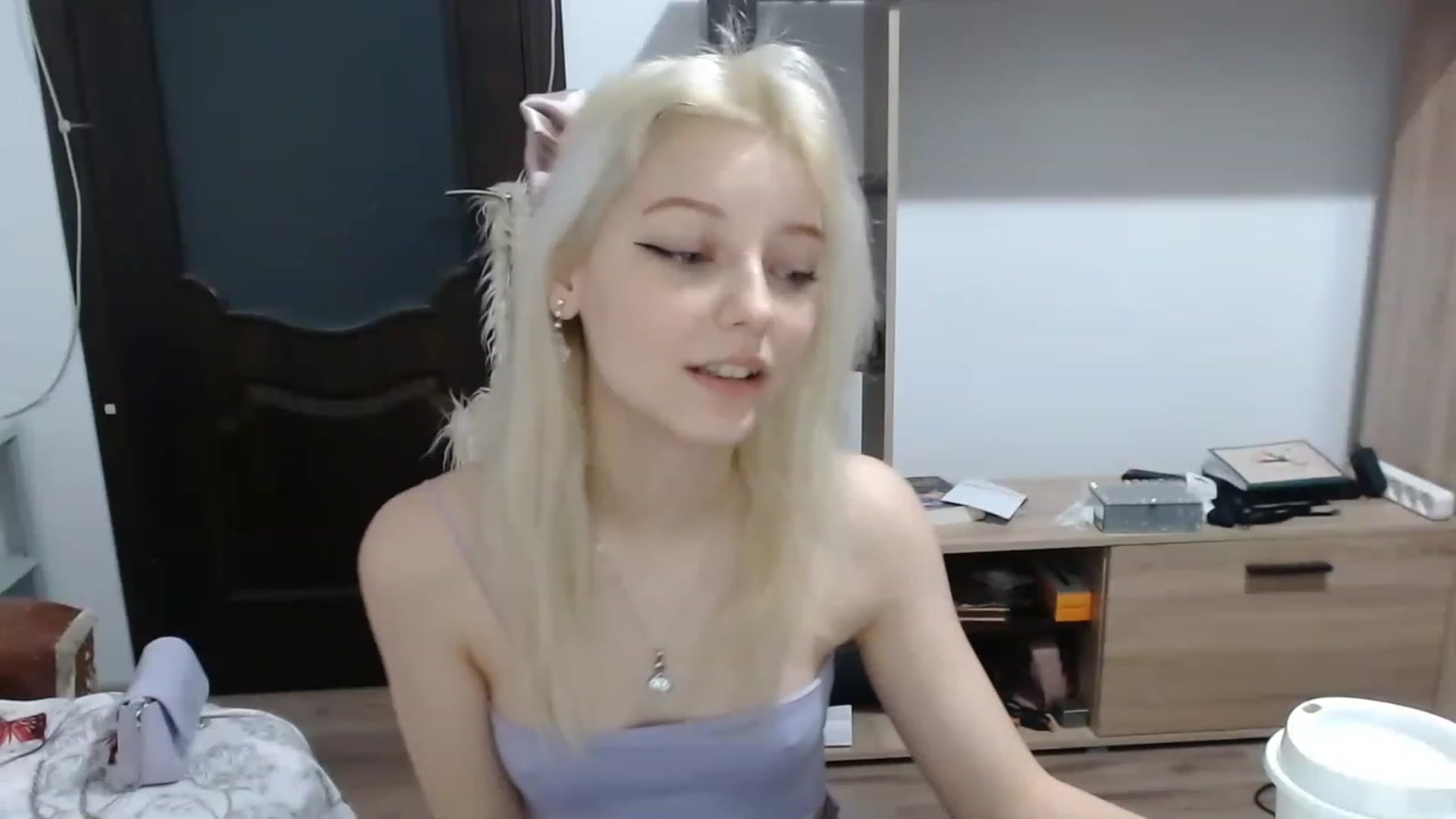 Gallery image thumbnail from MayaBash's myfreecams stream on, 03/07/2023, 16:51 image 15 of 20