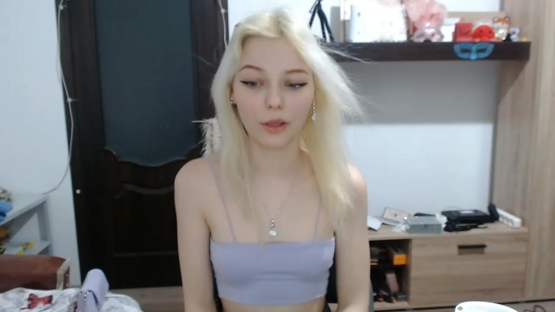 Gallery image thumbnail from MayaBash's myfreecams stream on, 03/07/2023, 19:01 image 16 of 20