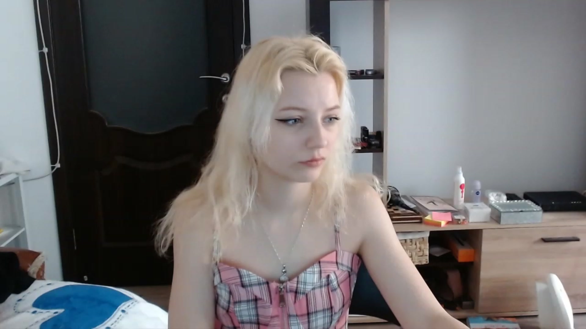 Gallery image thumbnail from MayaBash's myfreecams stream on, 03/15/2023, 11:15 image 20 of 20