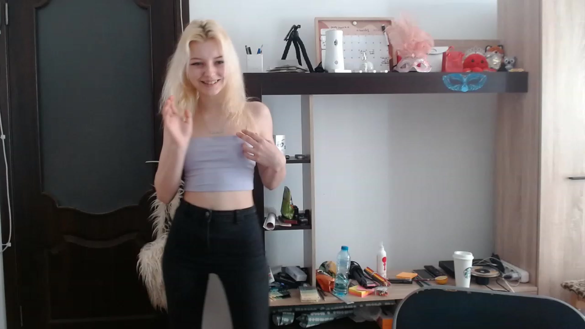 Gallery image thumbnail from MayaBash's myfreecams stream on, 03/30/2023, 14:16 image 4 of 20