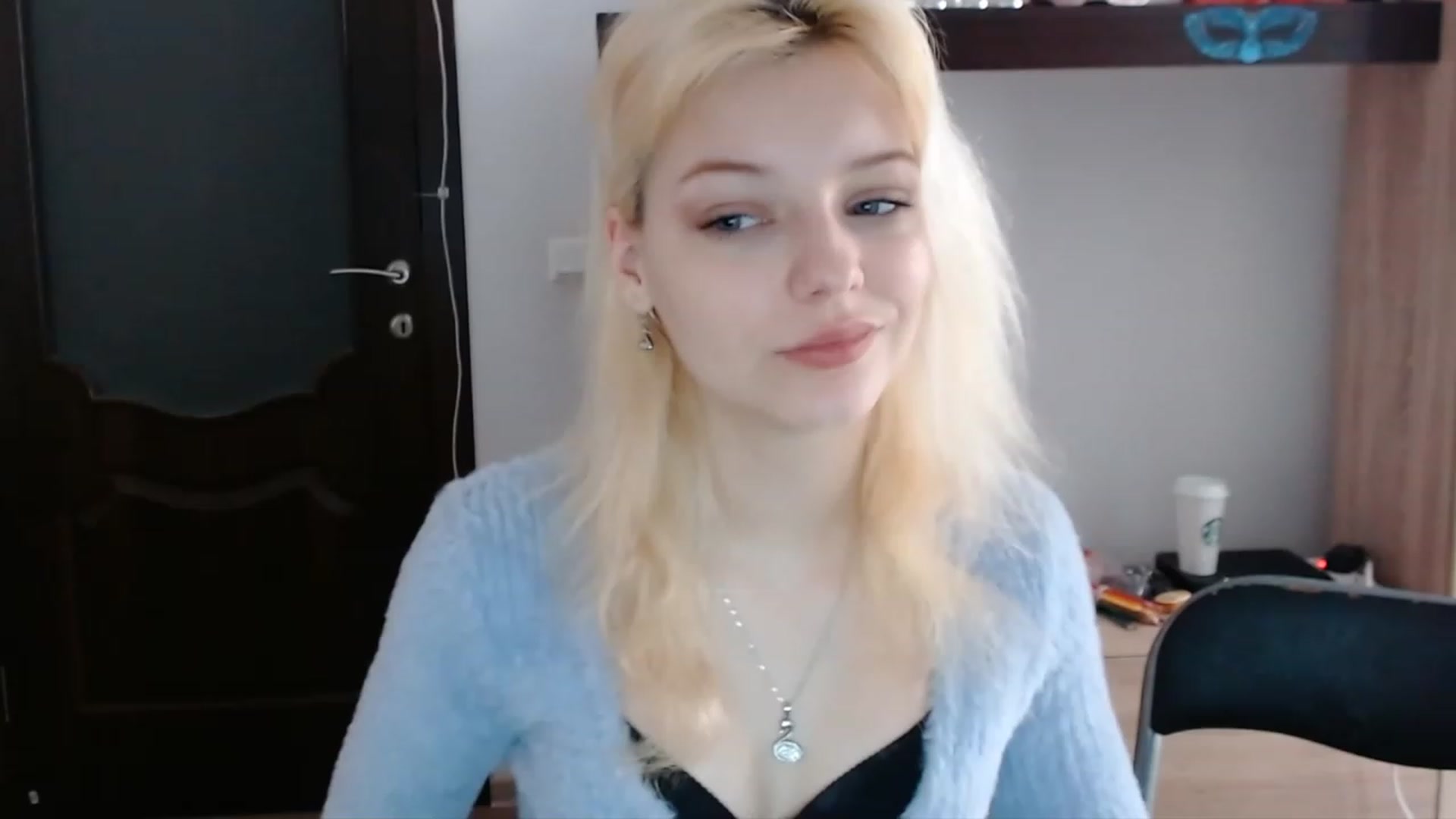 Gallery image thumbnail from MayaBash's myfreecams stream on, 04/06/2023, 13:13 image 1 of 20