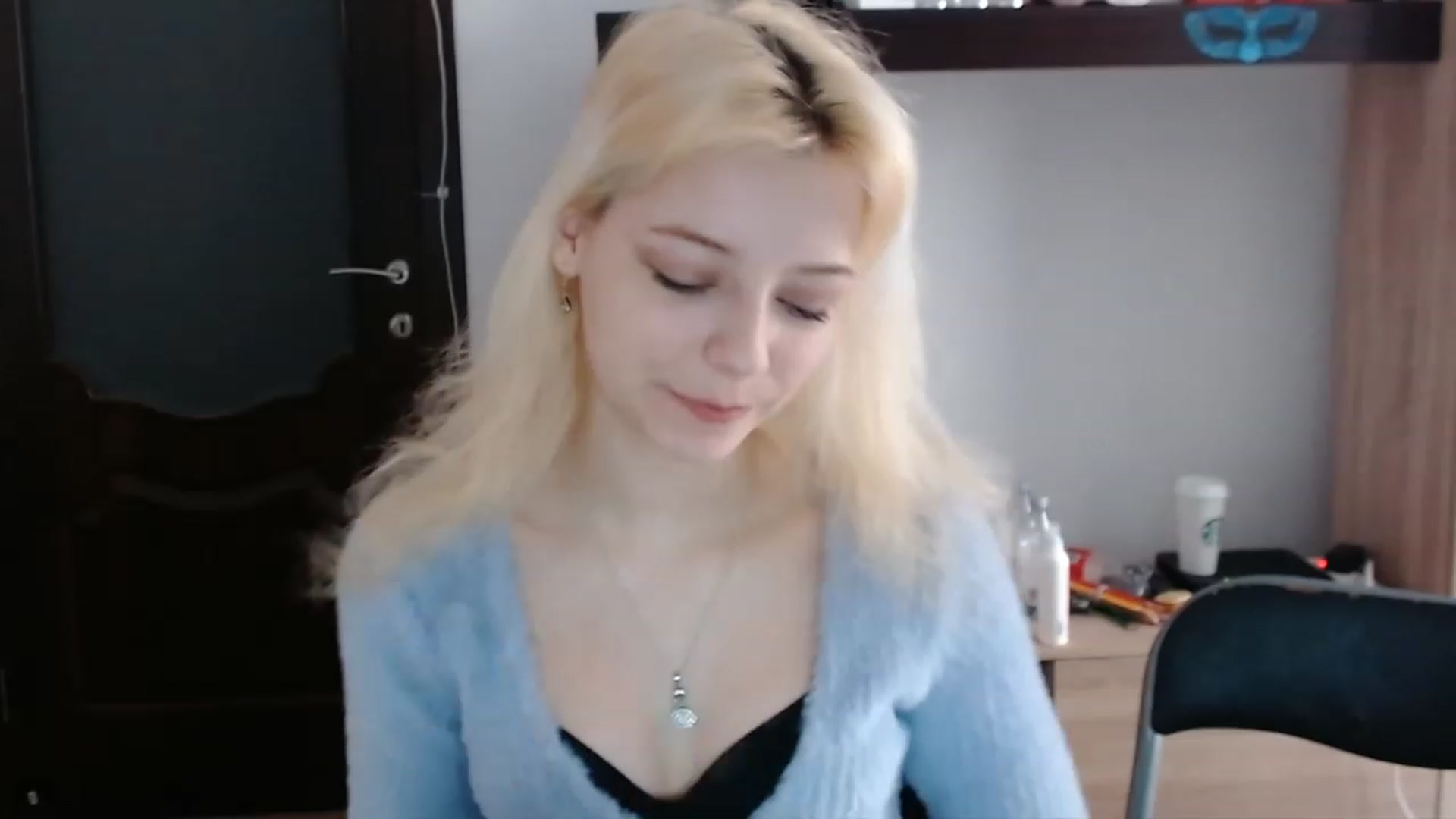 Gallery image thumbnail from MayaBash's myfreecams stream on, 04/06/2023, 13:13 image 2 of 20