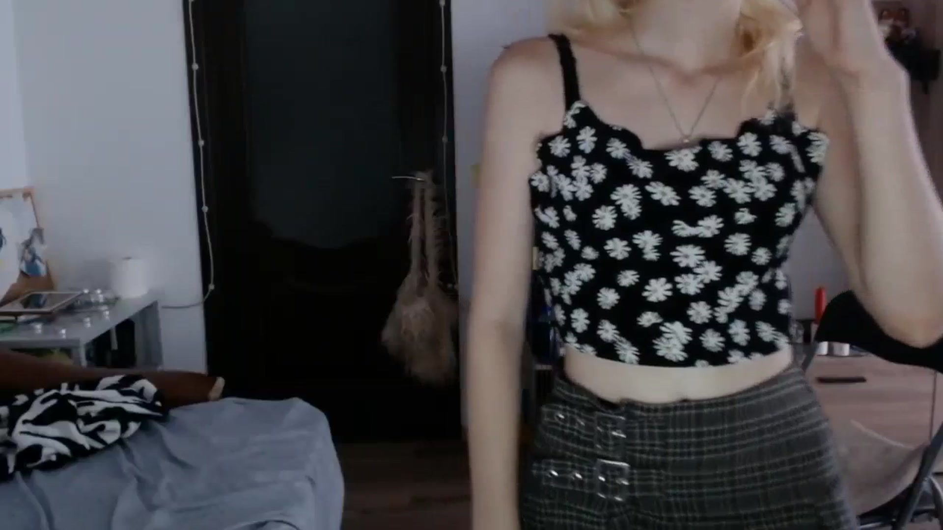 Gallery image thumbnail from MayaBash's myfreecams stream on, 08/25/2023, 14:28 image 10 of 20