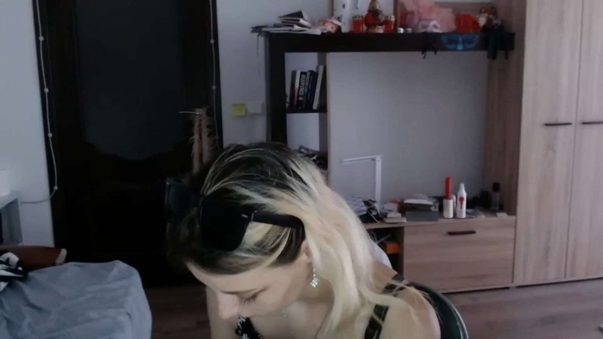 Gallery image thumbnail from MayaBash's myfreecams stream on, 08/25/2023, 14:28 image 12 of 20