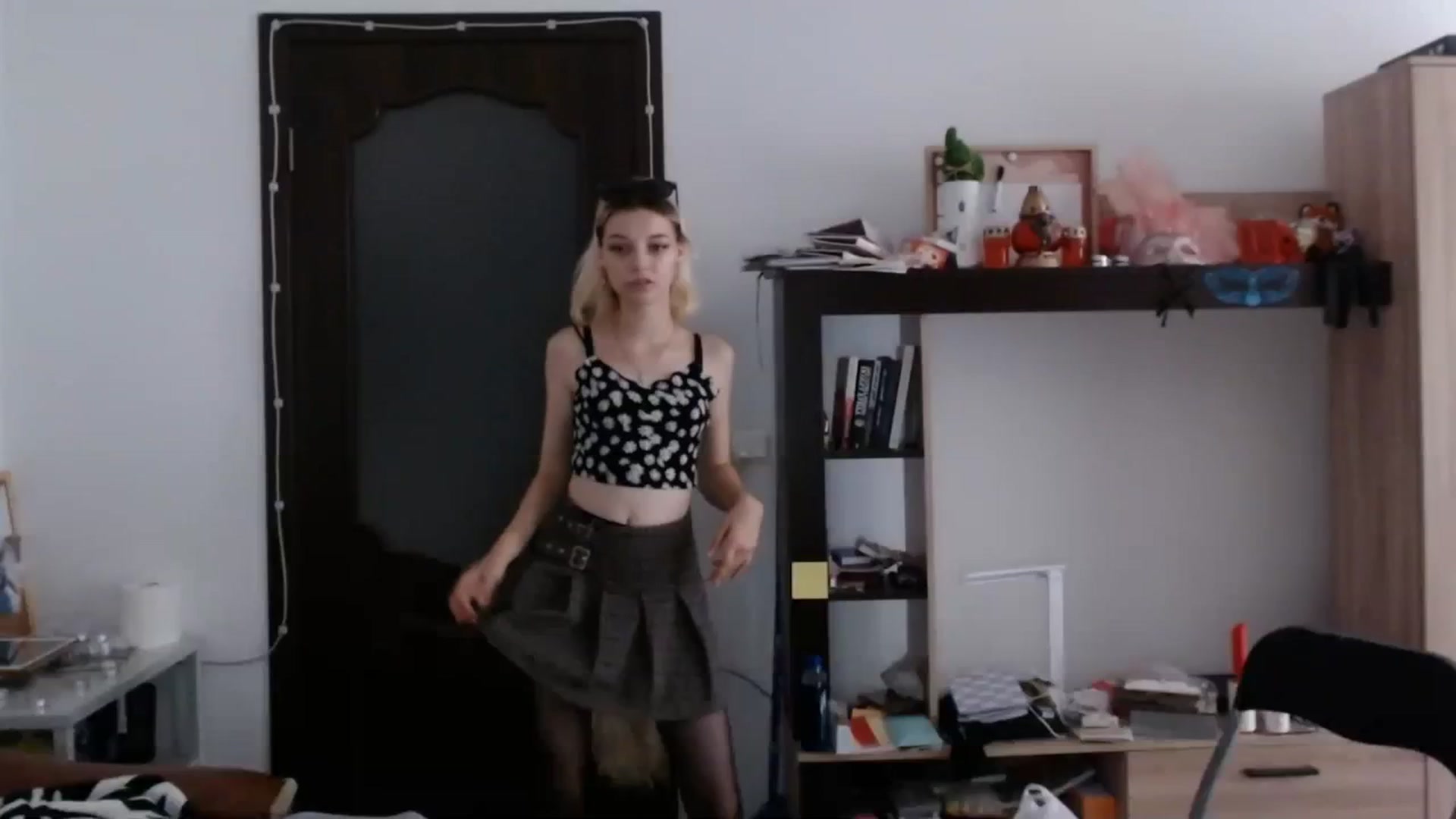 Gallery image thumbnail from MayaBash's myfreecams stream on, 08/25/2023, 14:28 image 7 of 20