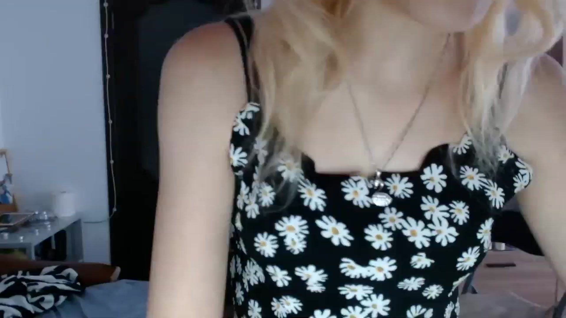 Gallery image thumbnail from MayaBash's myfreecams stream on, 08/25/2023, 14:28 image 5 of 20