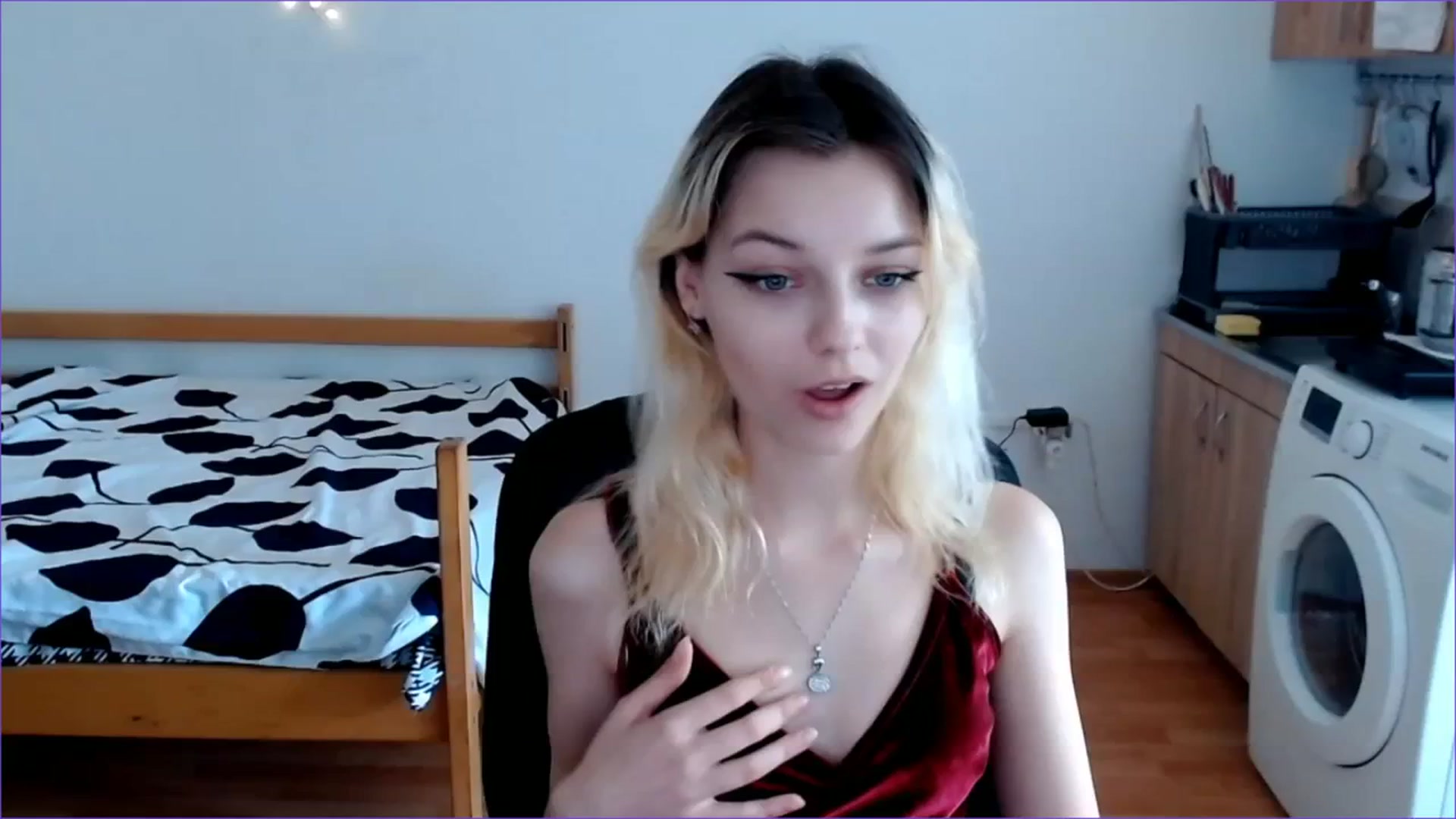 Gallery image thumbnail from MayaBash's myfreecams stream on, 10/20/2023, 08:47 image 2 of 20