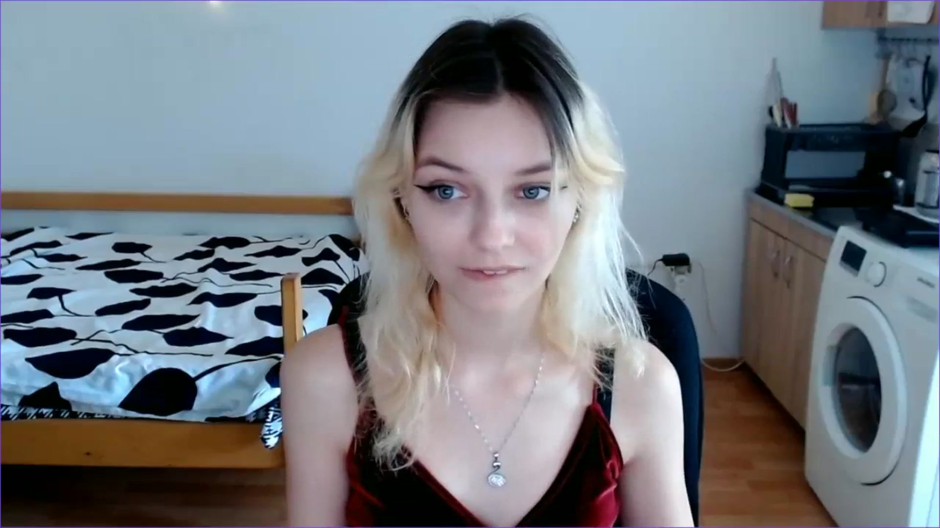 Gallery image thumbnail from MayaBash's myfreecams stream on, 10/20/2023, 08:47 image 7 of 20