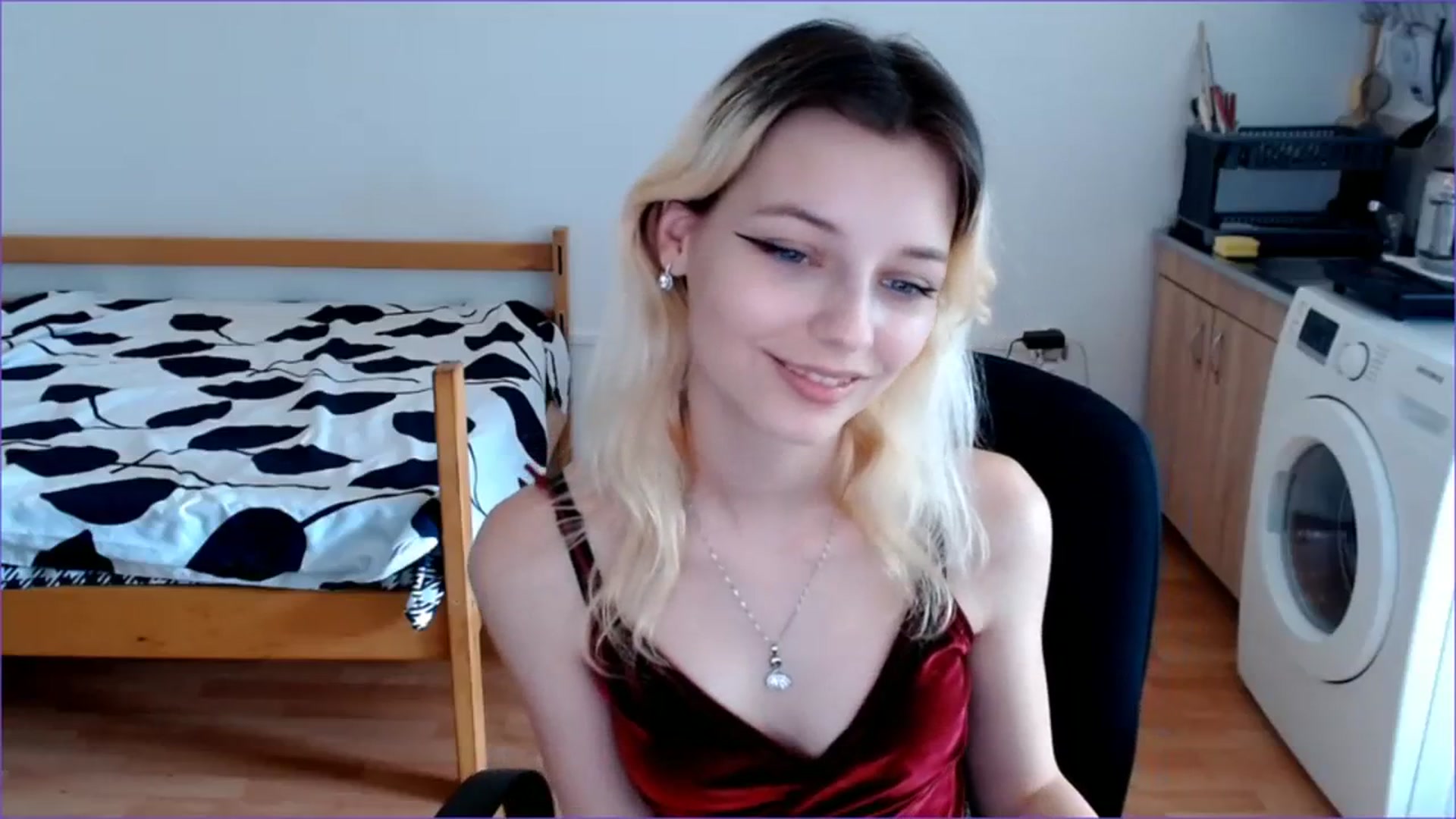Gallery image thumbnail from MayaBash's myfreecams stream on, 10/20/2023, 10:11 image 9 of 20