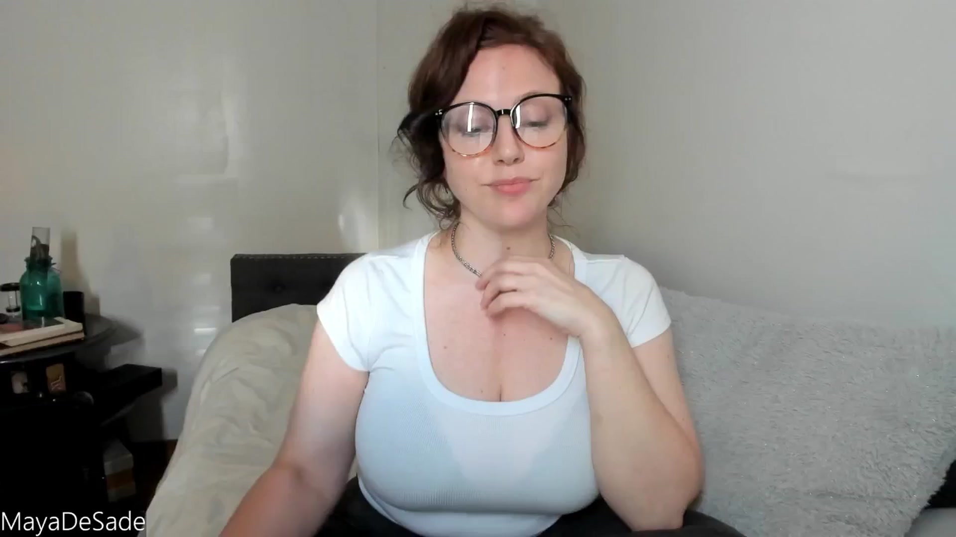 Gallery image thumbnail from MayaDeSade's myfreecams stream on, 09/20/2025, 15:04 image 6 of 20